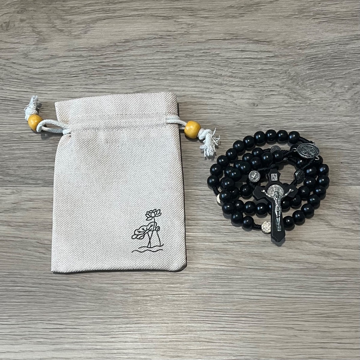 Saint St Benedict Wooden Rosary & Pouch Prayer Beads Crucifix Rosario San Benito