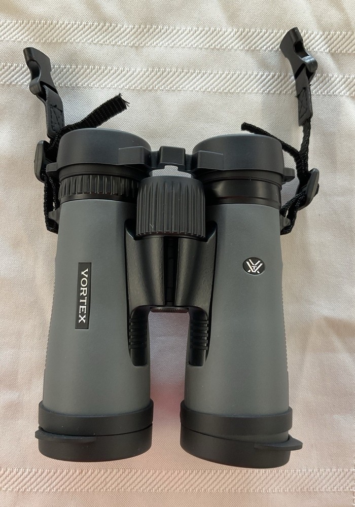 vortex diamondback 10x42 binoculars