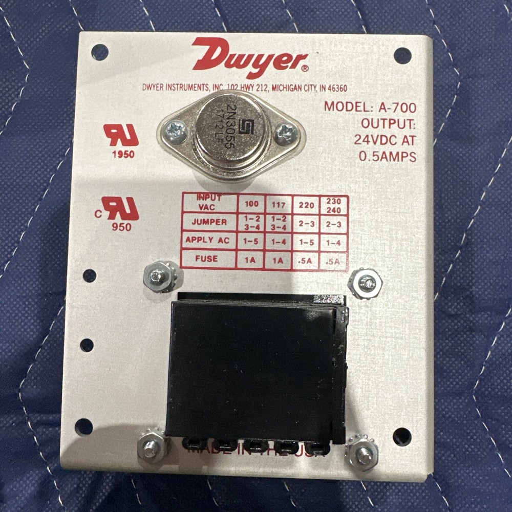 NEW DWYER POWER SUPPLY A-700