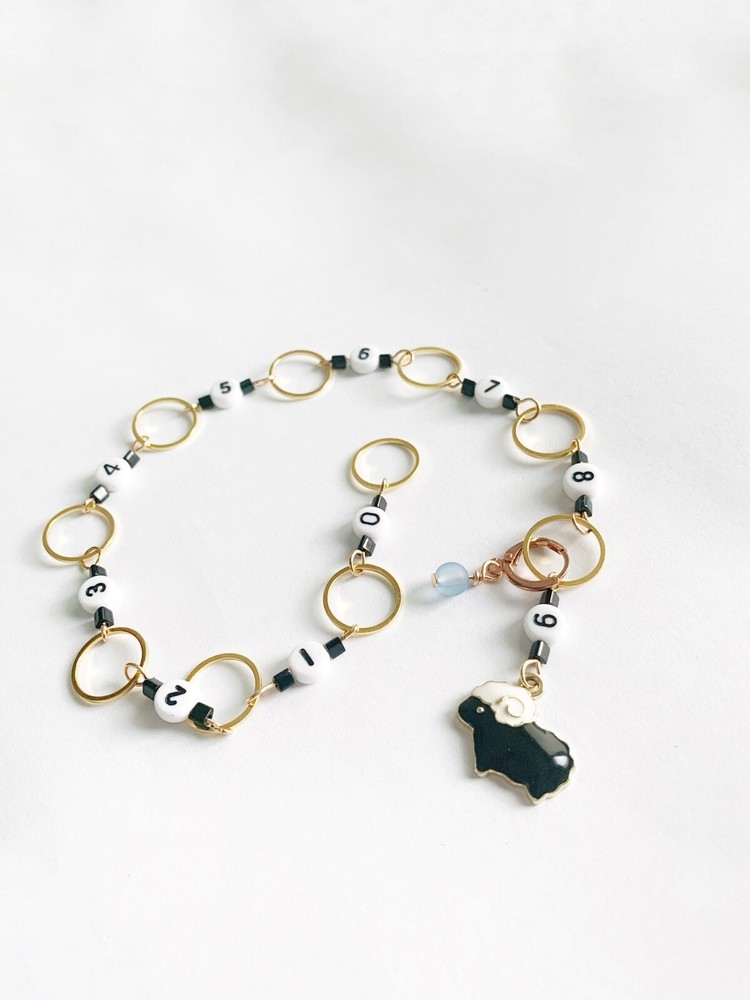 Sheep chain row counter for knitting