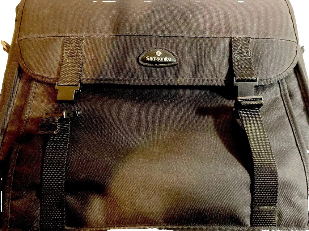 Black Samsonite Nylon Briefcase With Shoulder Strap & Top Handle