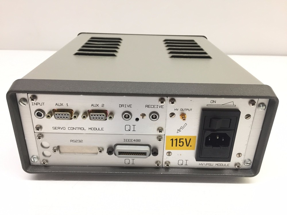 Queensgate Instruments AX100 Positioning Controller