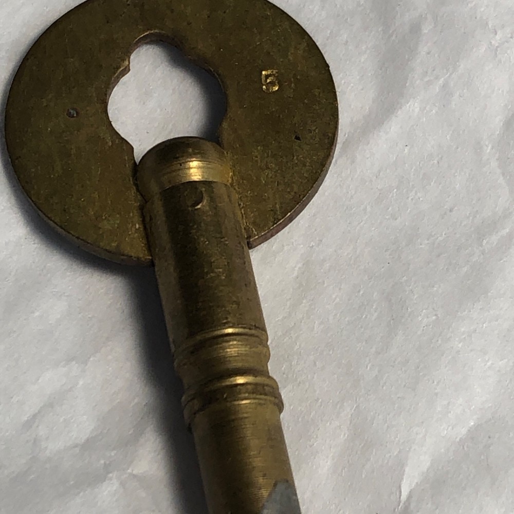 clock key #5, 3.5mm (LEE539)