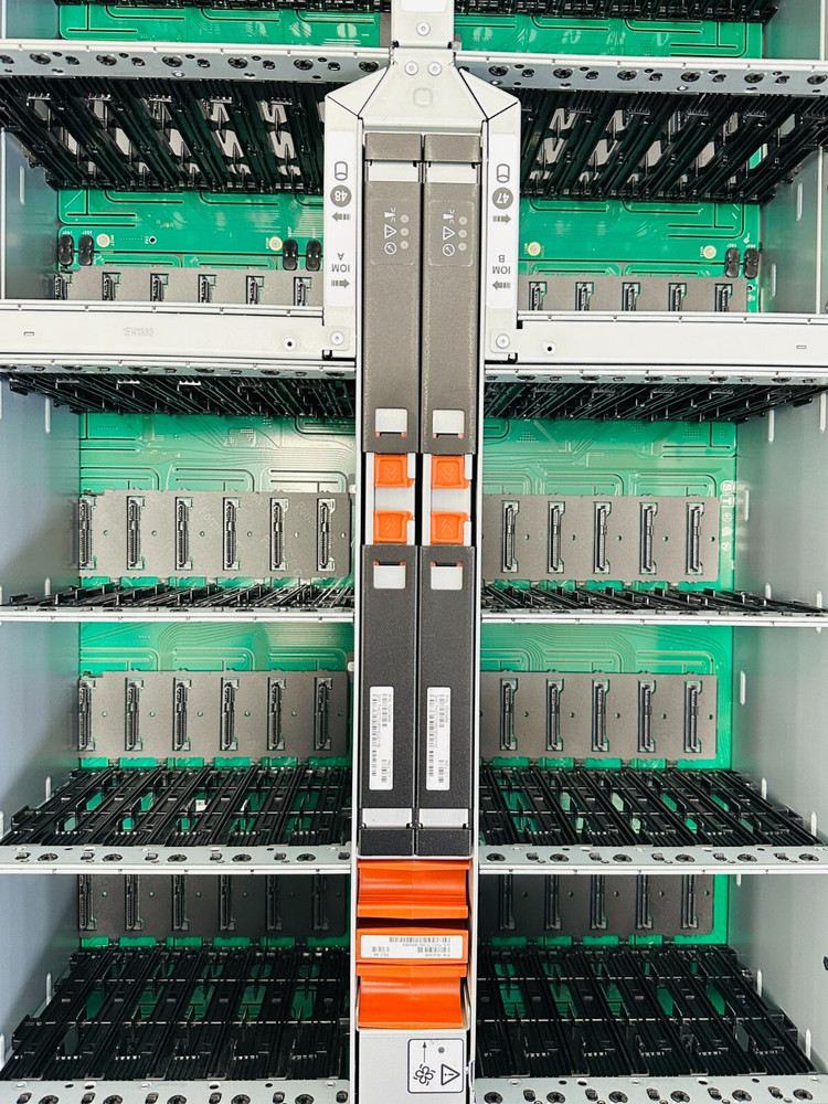 HGST H4102-J Ultrastar Data Hard Drive Enclosure Storage Array - FREE SHIPPING