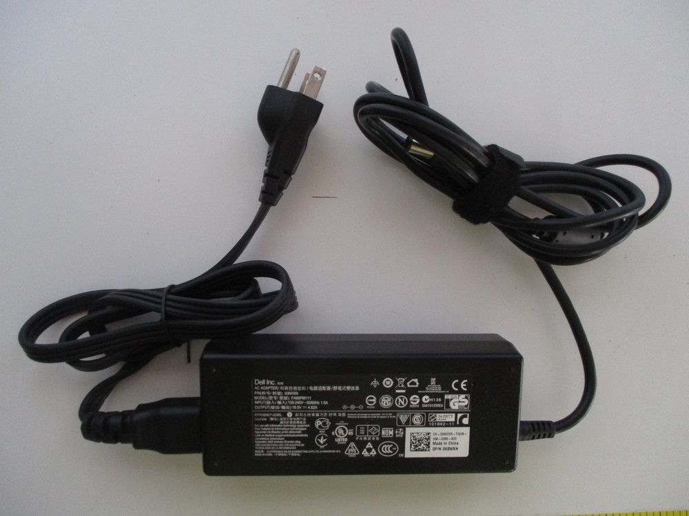 Dell AC/DC Adapter Model FA90PM111 with Output 19.5V 4.62A