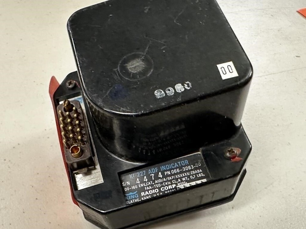 Bendix King KI 227 ADF Indicator 066-3063-00 (D2962)! Tested!