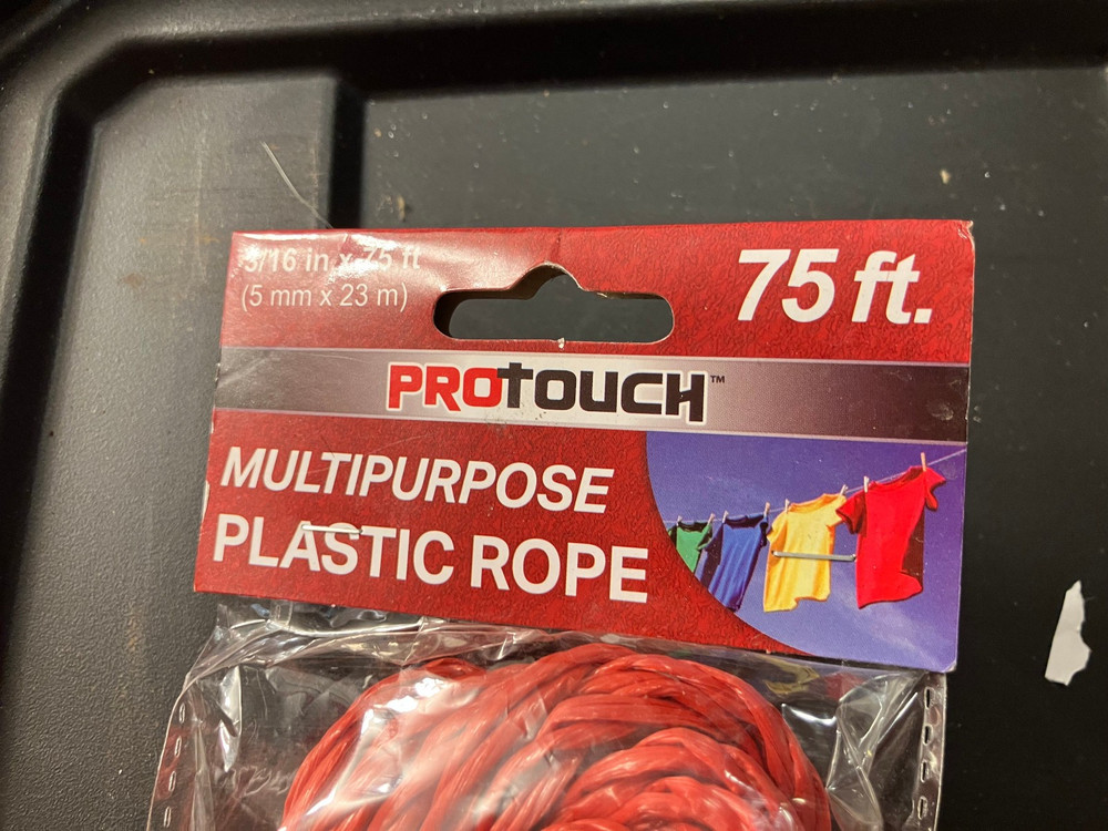 MULTIPURPOSE PLASTIC Rope 75 Ft x 3/16" New