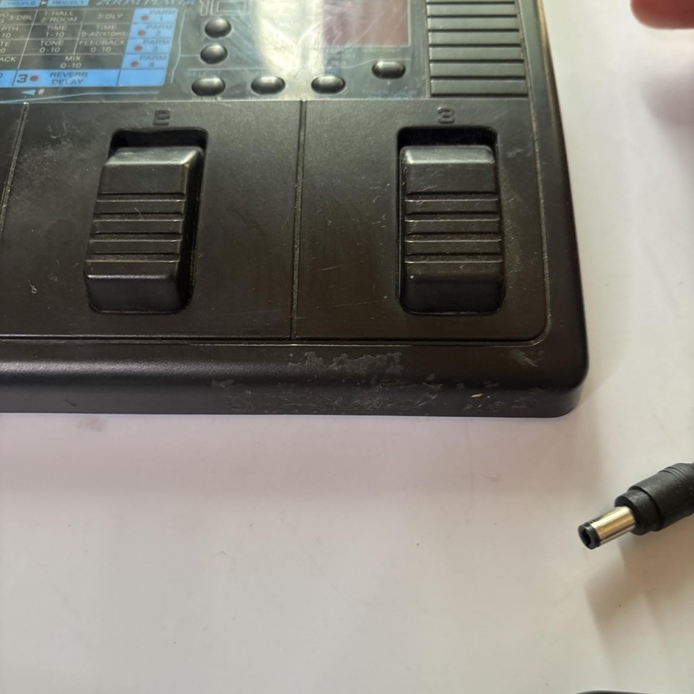 Zoom Model 1010 Multi Effect Guitar Pedal