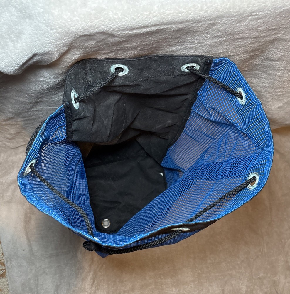 Aqualung Mariner Mesh Backpack Duffle Bag Medium Large Black and Blue