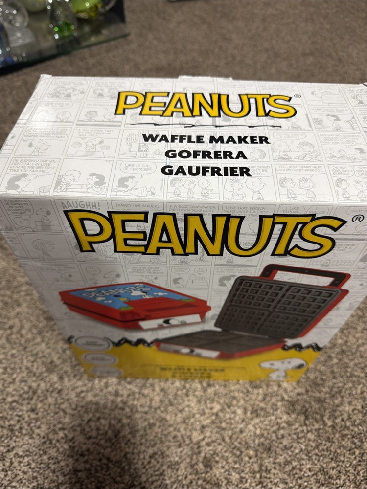 Peanuts Deluxe Waffler Maker Uncanny Brands