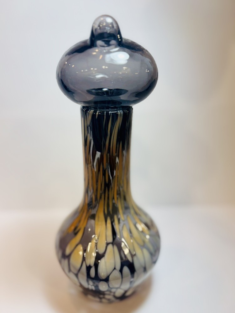 Blenko Blenkat 2516 Heliotrope Mama Cat Decanter — Second Quality