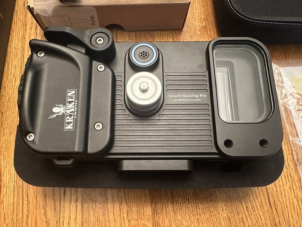 Kraken Smart Housing Pro KRH01 w/ Temperature & Depth Sensor iPhone Android