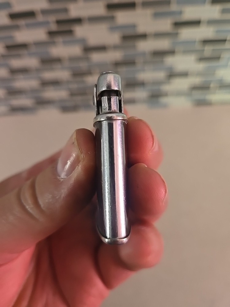 OLD VTG COLLECTIBLE RONSON CIGARETTE LIGHTER UNTESTED