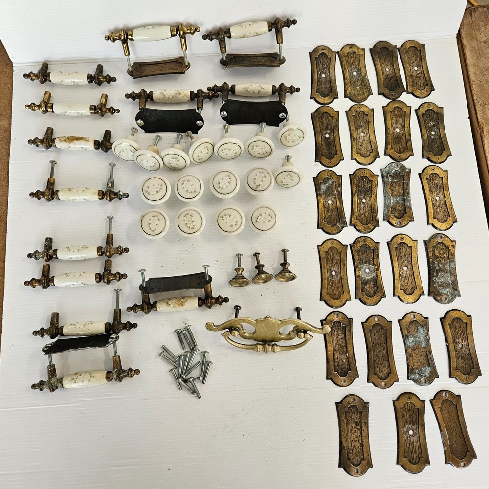 Large Lot Of Assorted Drawer Knobs And Pulls ( mixed lot)