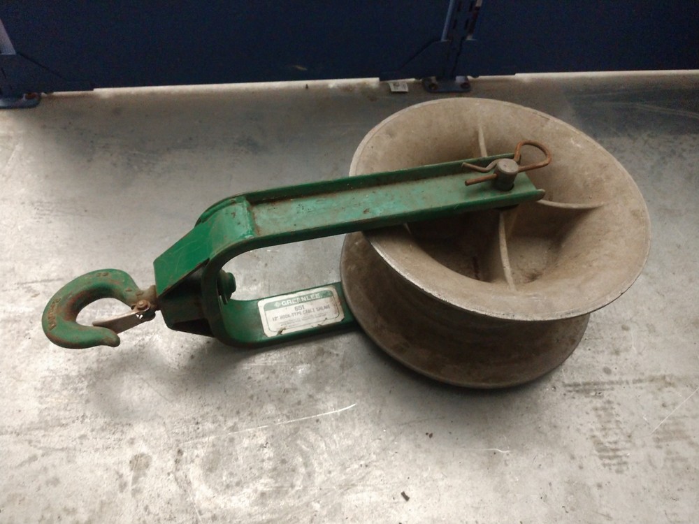 Greenlee 651 12 Hook Type Cable Sheave