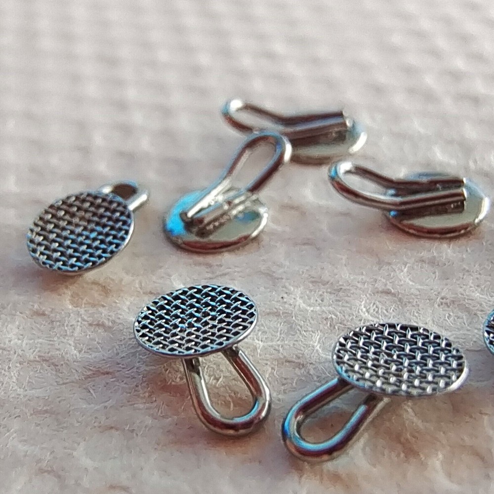 100PCS Dental Orthodontic Traction Hooks Round Mesh Base Bonding Caplin Hook New