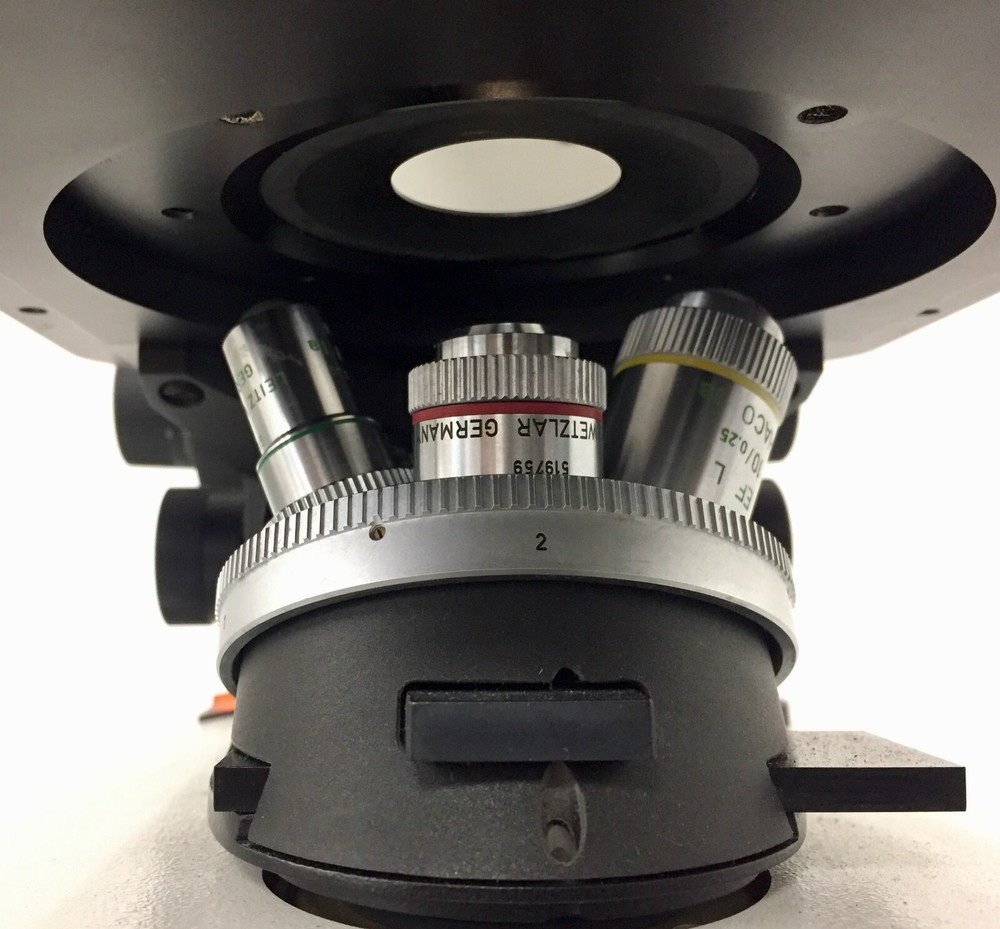 Leitz Labovert FS Inverted Microscope w 5 Objectives & Light Source