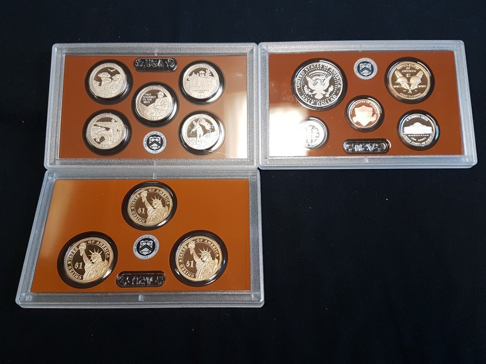 2016 Proof Set Complete 3 Sets. CLAD 13 Coins total