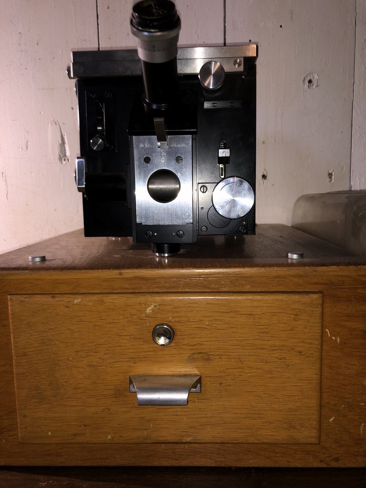 Carl Zeiss Microscope