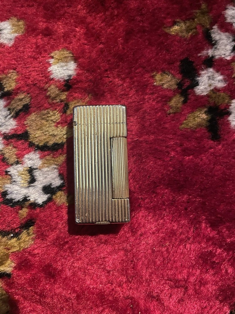 Vintage dunhill rollalite petrol small version
