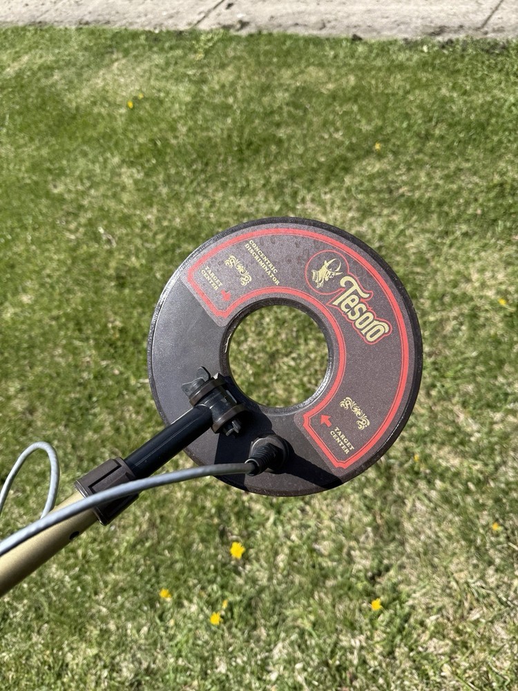 Tesoro Compadre Metal Detector