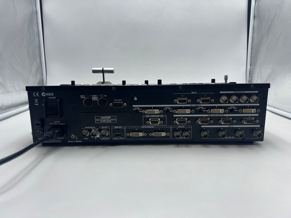 Roland V-800HD Multi-Format Video Switcher - Tested Working