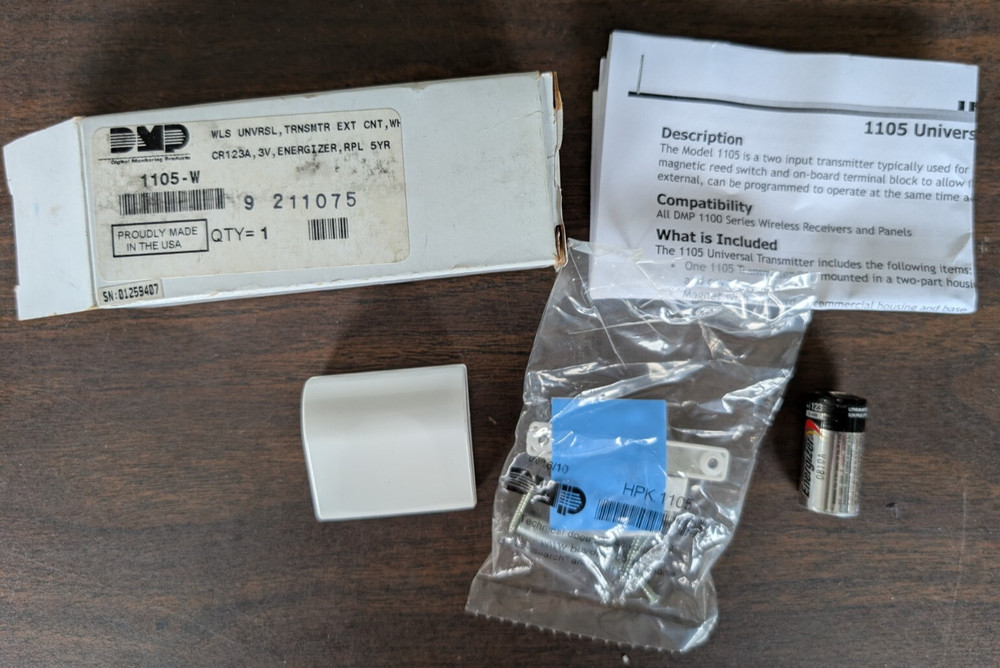 DMP 1105-W Wireless Universal Transmitter, White