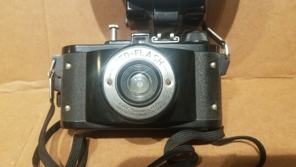 Fed-Flash Type A Shutter Camera Federal Mfg & Engineering Corp