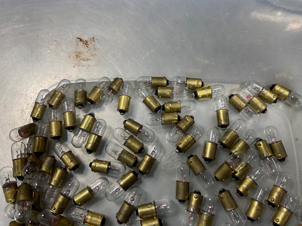 20 - 755 MINI INDICATOR LAMP 20 PACK NEW