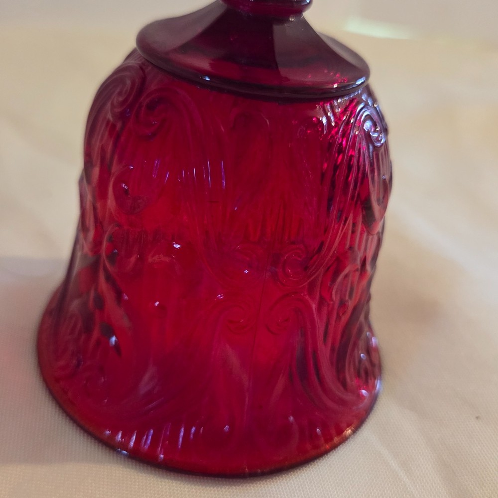 Vtg L.E. Smith Ruby Red 40th Anniversary Bell 6 1/4"