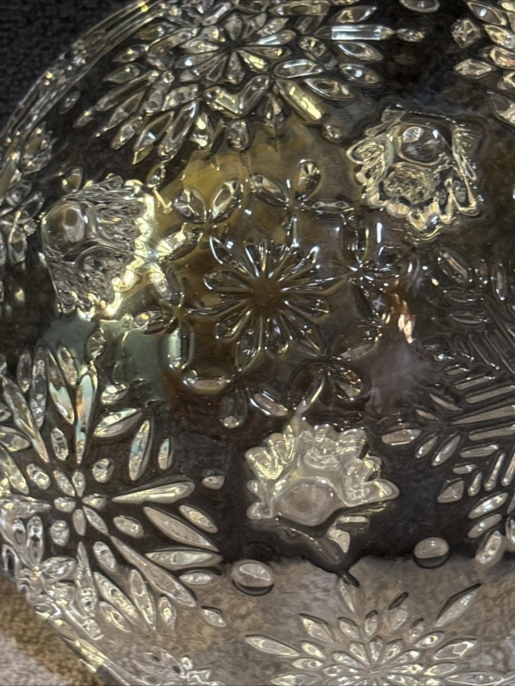 Mikasa Crystal 6” 3 Footed Snowflake Candy Dish