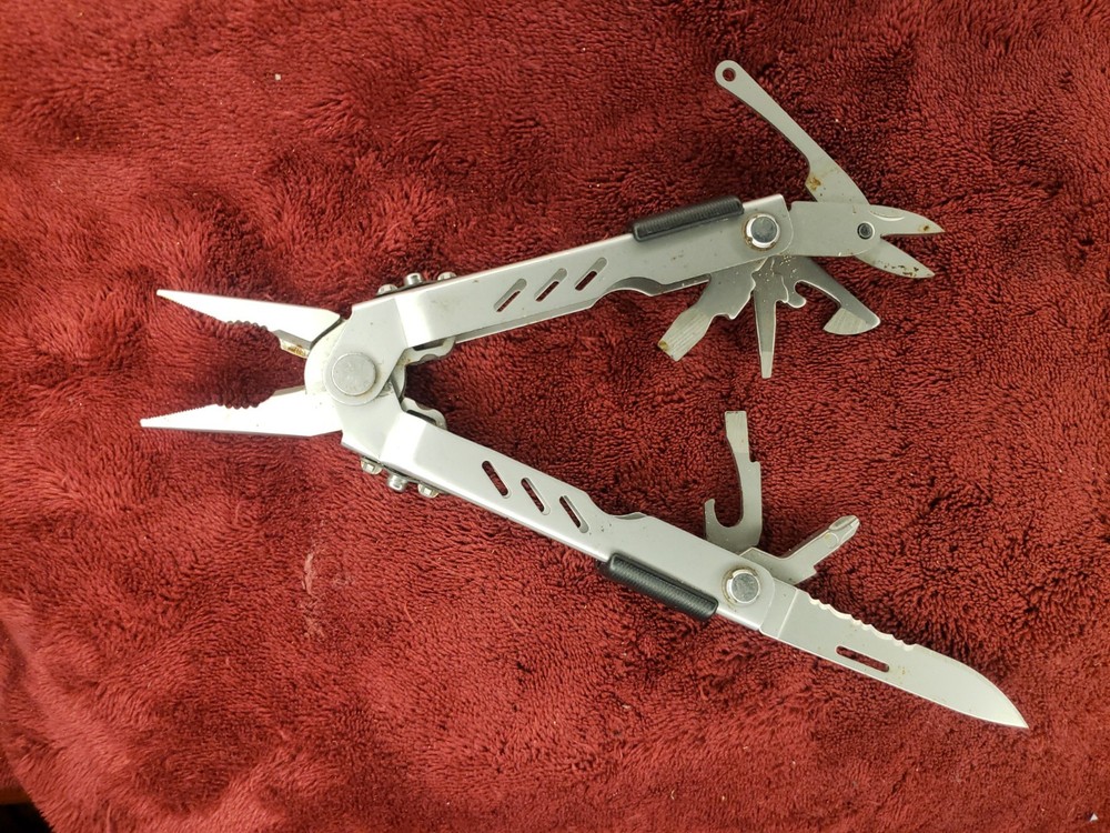 🔪🔪 Gerber Multi Tool Needlenose MP400 with scissors 4sw