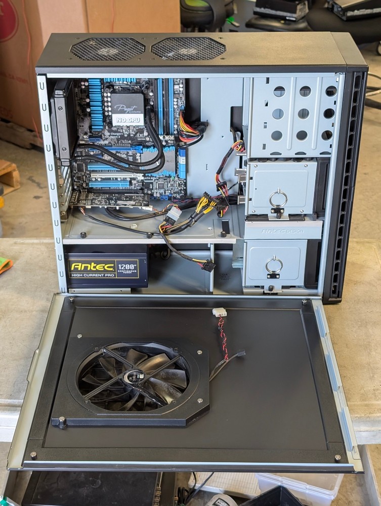 Puget Systems Antec P193 workstation computer case from 2012; *LOCAL PICKP ONLY*