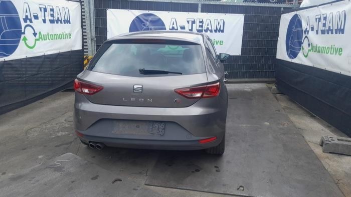 Engine control unit Seat Leon 5F 04E906027HF P21010670