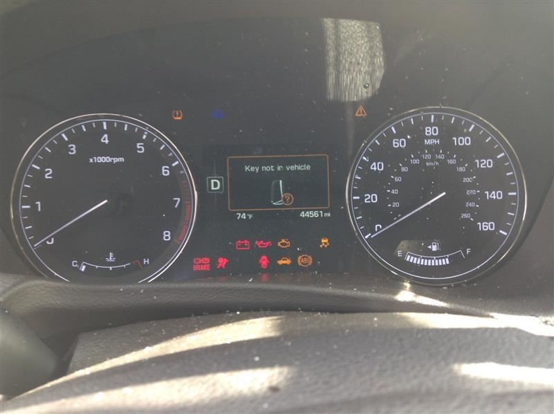 GENESIS 2015 Fuse Box Cabin 6796