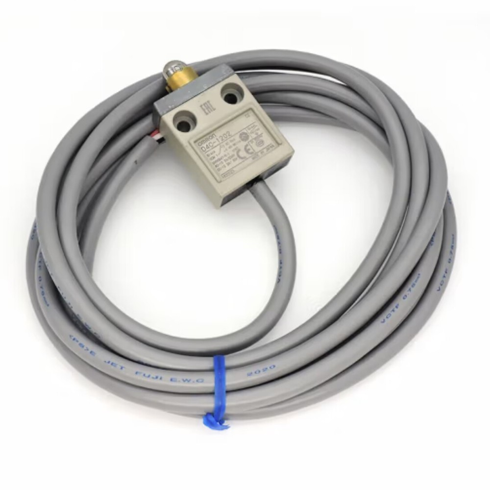 1pcs OMRON Limit Switch Travel Switch IP67 D4C-1202