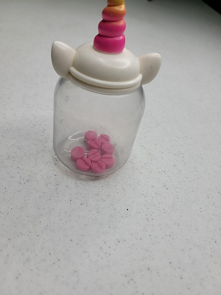 Little live Pets Unicorn Rainglow Replacement Bottle 4.5"