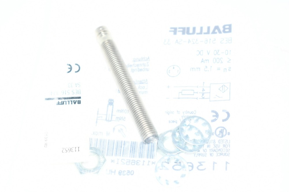 NEW Baluff BES 516-324-SA33 Inductive Proximity Sensor