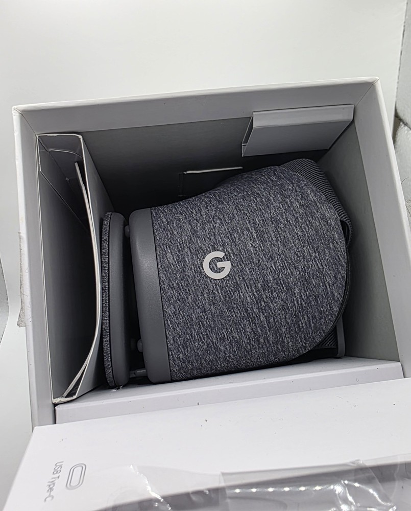 Google Daydream View VR Headset - Slate