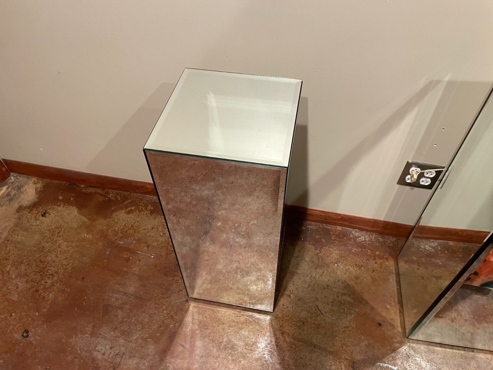 Postmodern Mirrored Pedestal Side Table (One available)