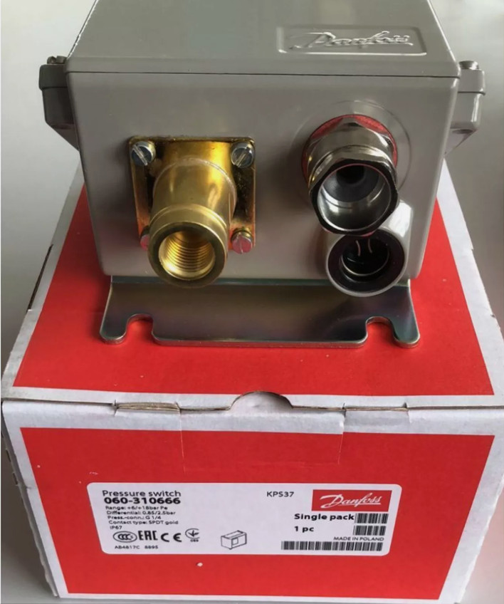 Danfoss KPS37 060-310666 heavy-duty pressure switch