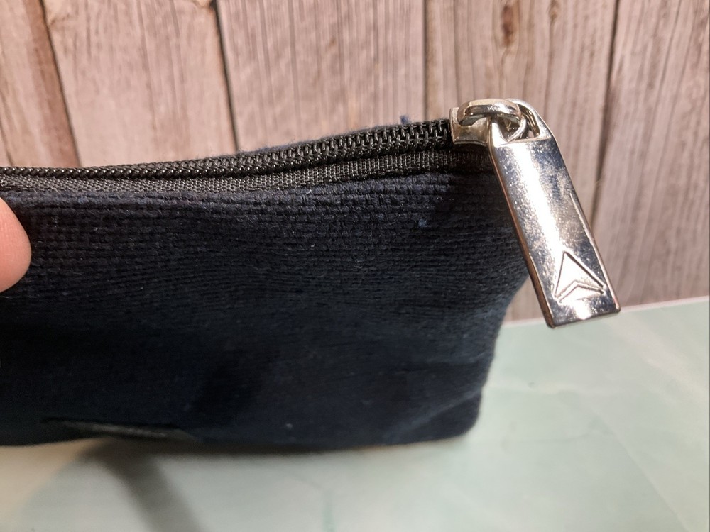 Delta Airlines Amenity Kit