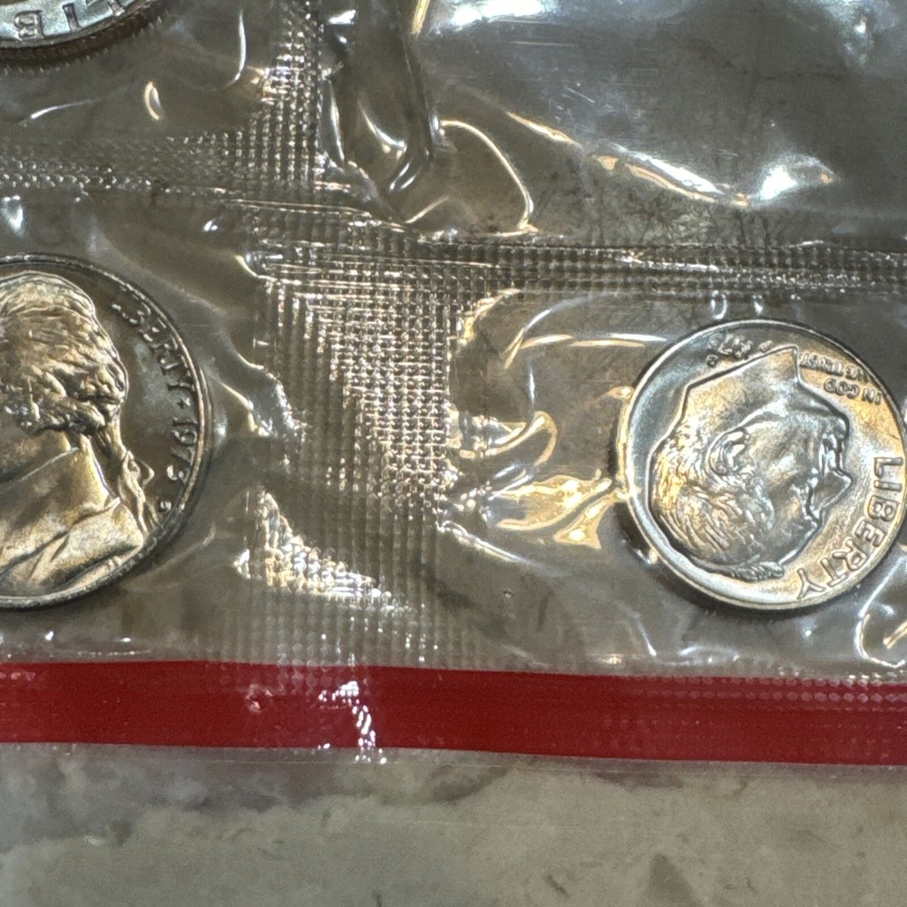 1973 Uncirculated Coin Set…. Missing ￼ The Eisenhower Dollars. ￼