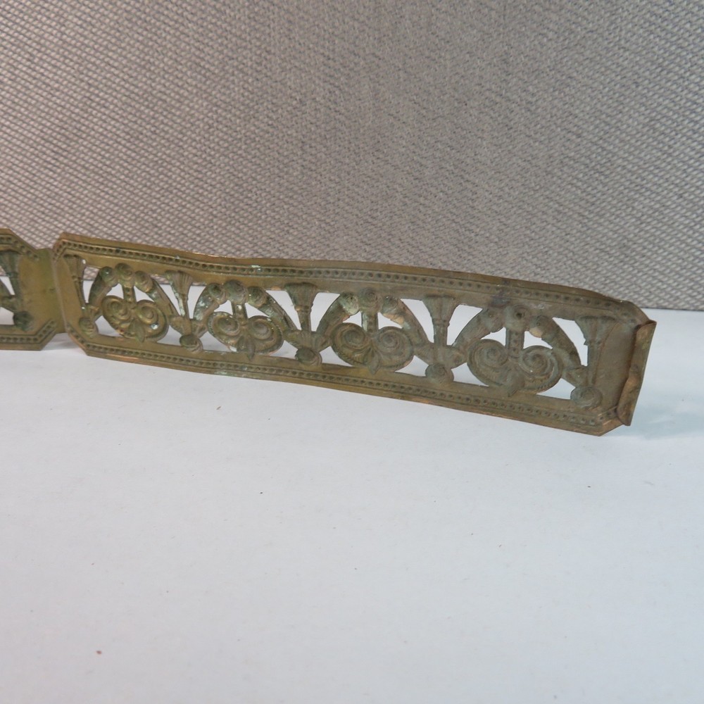 ANTIQUE ARCHITECTURAL SALVAGE THIN BRASS DECORATIVE TRIM 12"