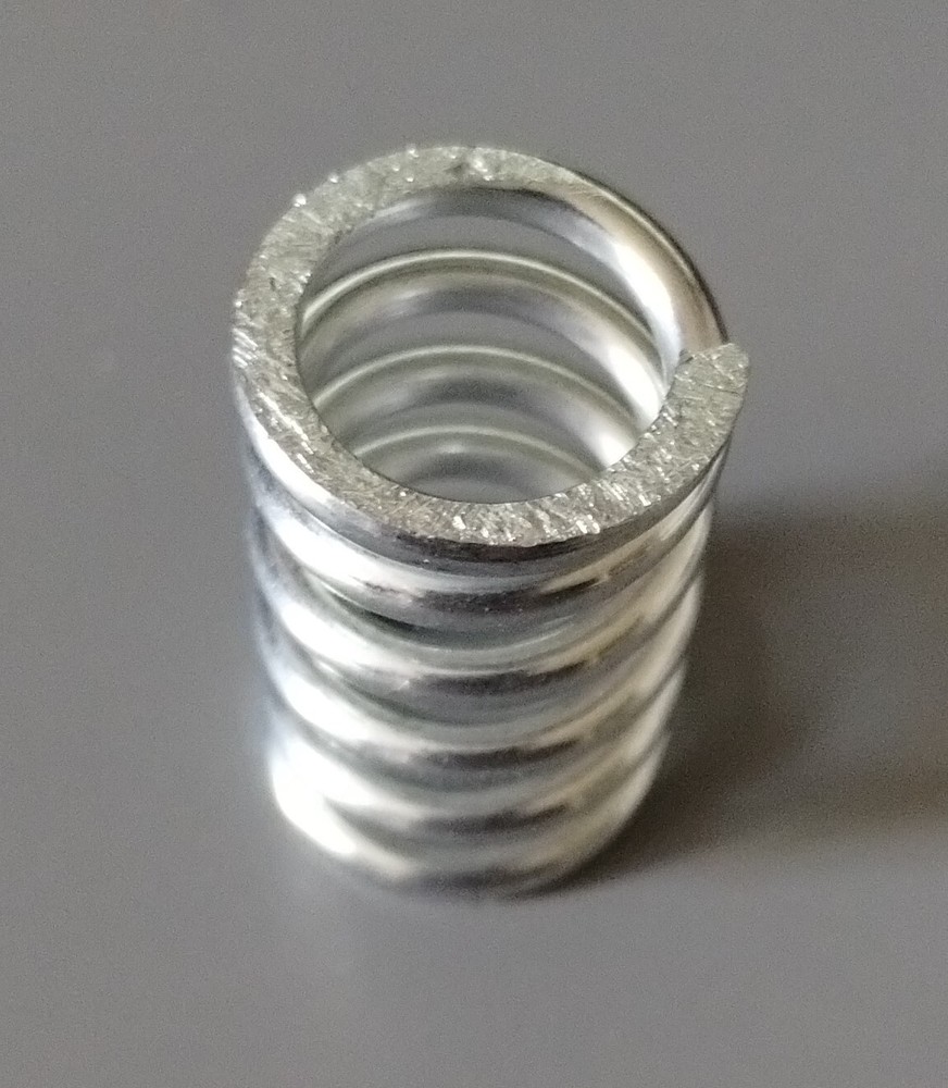 VIBRATO BAR "BIGSBY" STYLE REPLACEMENT SPRING, CHROME, NEW, FREE POSTAGE