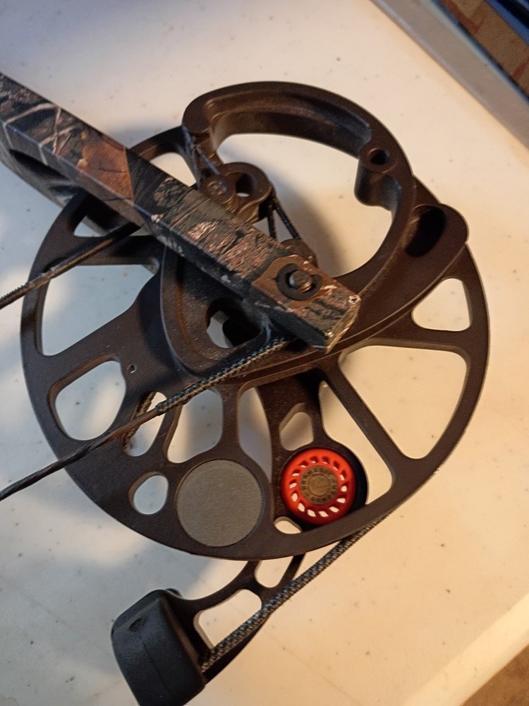 Mathews Drenalin Compound Bow 28" Draw 70lb