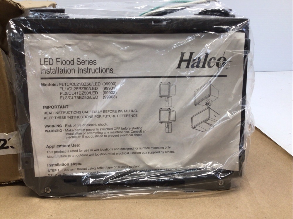 Halco 99901 OOP Solid State Lighting Floodlight 25w 2123 Lumens Bronze Small
