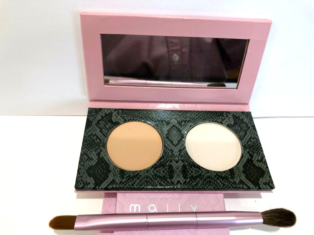 MALLY Cancellation Concealer System - LIGHT/MEDIUM  & BRUSH  (NEW IN BOX)