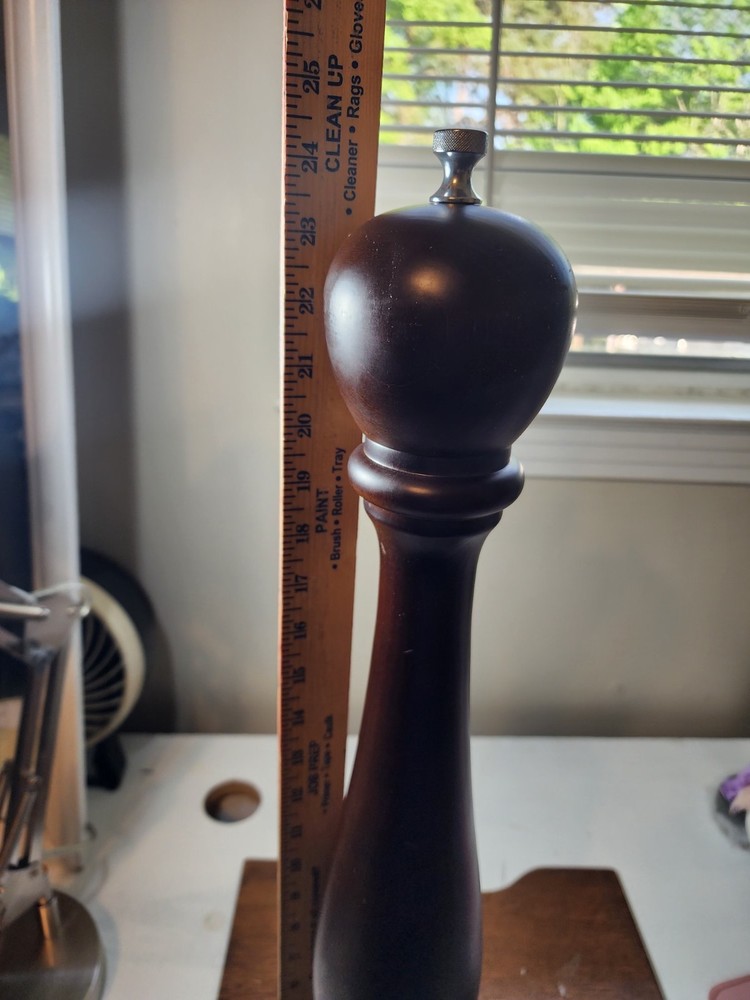 Bisetti Pepper Mill Grinder 24”