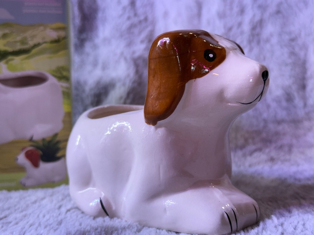 Duncan Dog Animal Planter